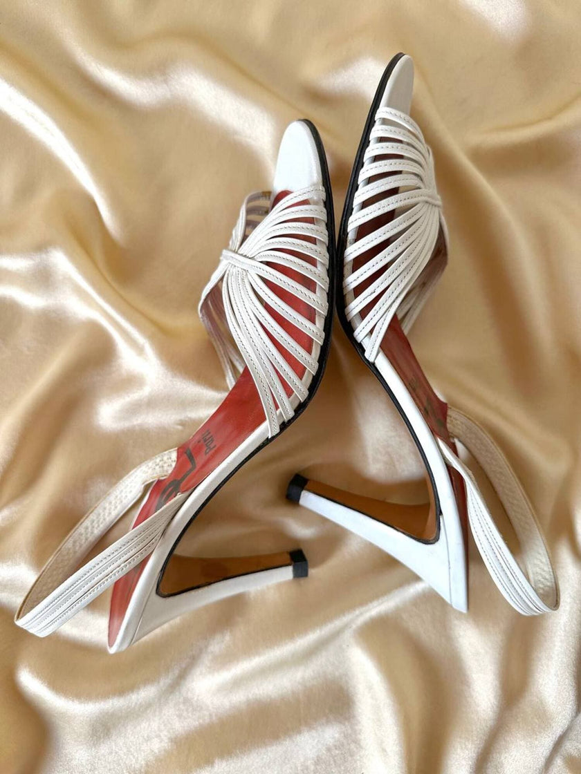 Sandali in pelle bianca con tacco a spillo “Yves Saint Laurent”