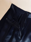 Pantalone a vita alta con pince in raso nero “Gianni Versace”