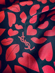 Blusa in seta nera con bocche e cuori rossi “Yves Saint Laurent”