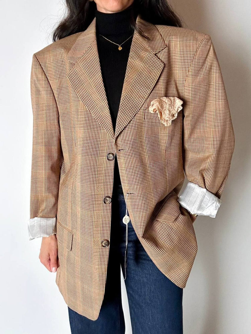 Blazer vintage oversize in fresco di lana principe di Galles beige e marrone con pochette in seta Vincam