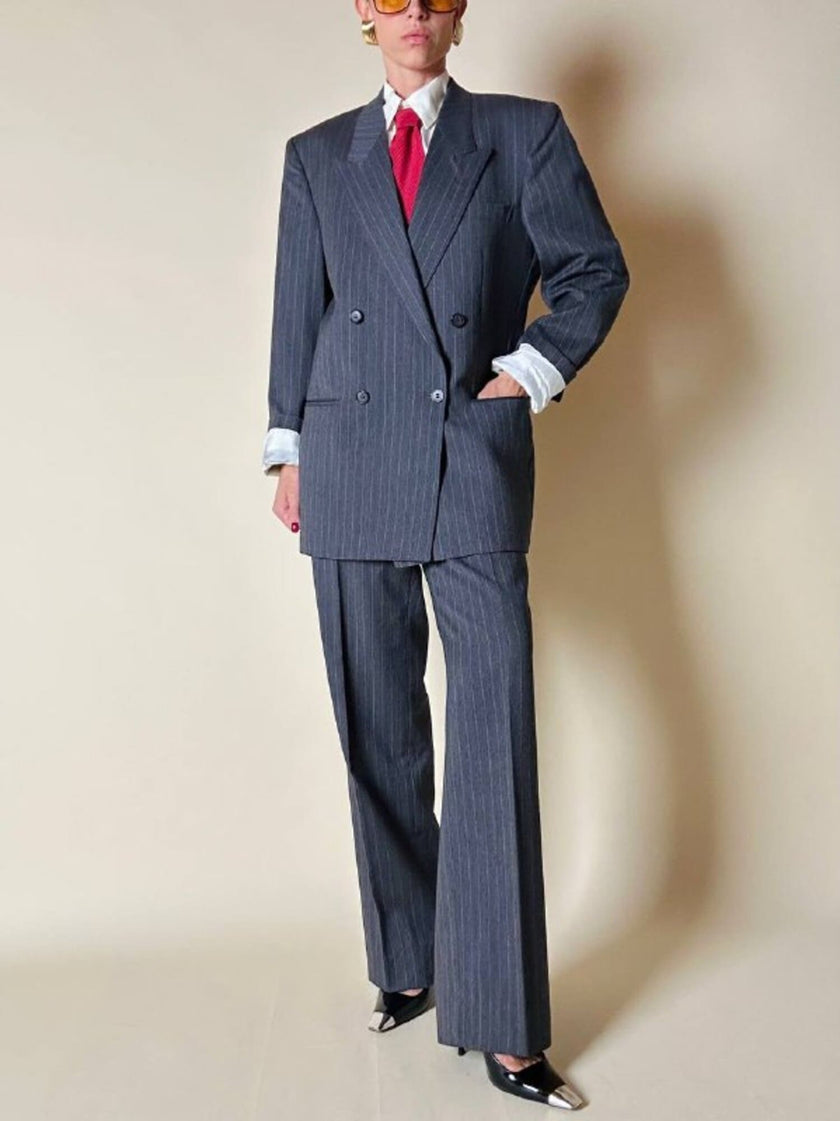 Tailleur gessato in lana grigio antracite “Yves Saint Laurent”
