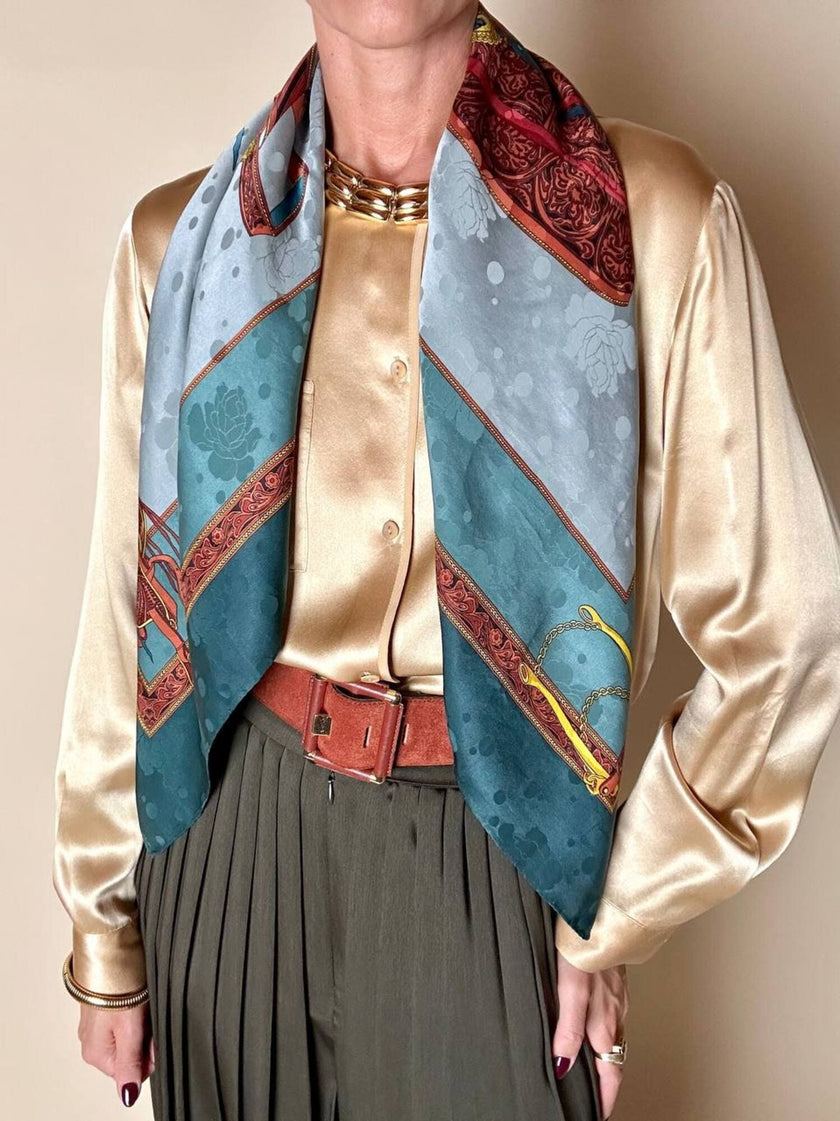 Foulard Gucci in seta jacquard fantasia sella