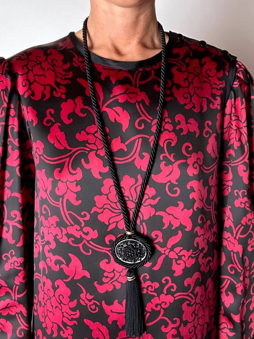 Vintage-Halskette aus schwarzer Spiralkordel mit Schmuckanhänger und Couture-Quaste