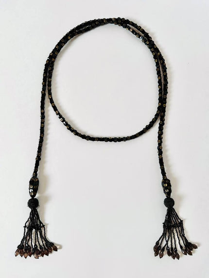 Cintura gioiello vintage in seta ricamata in paillettes con nappe gioiello