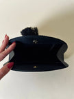 Pochette a ventaglio in raso micro plissé con nappa couture e tracolla “Guy Laroche”