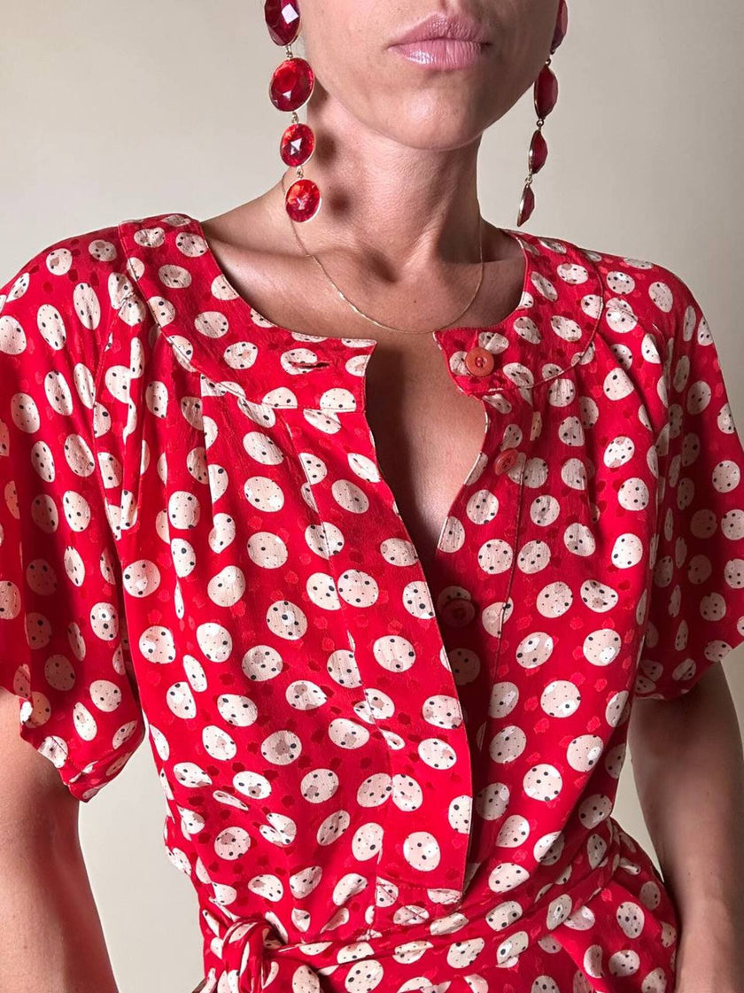 Mini abito rosso in seta jacquard a pois con fusciacca in coordinato “Fendi”