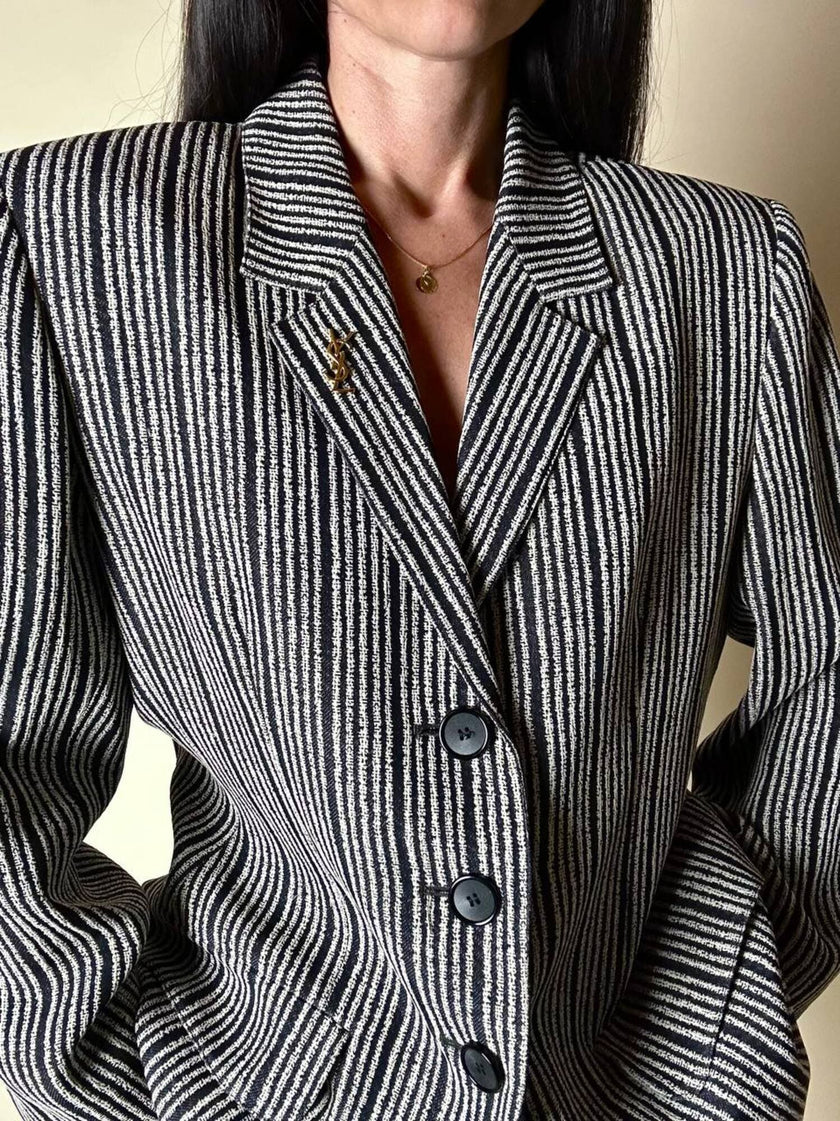 Blazer vintage Yves Saint Laurent a righe verticali panna e nero