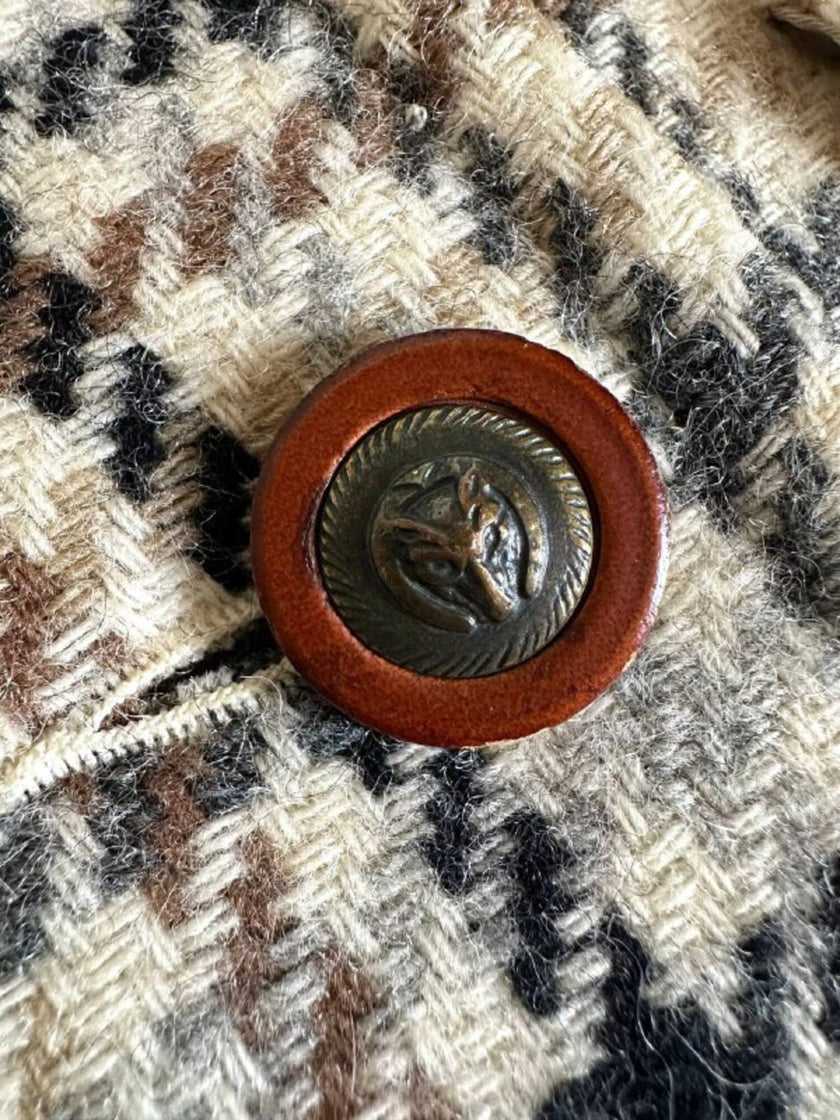 Guy Laroche Sportswear glen check wool double-breasted blazer with leather and metal buttons