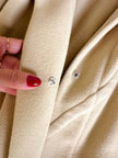 Cappotto lungo a vestaglia con cappuccio in drap di lana beige “Yves Saint Laurent”