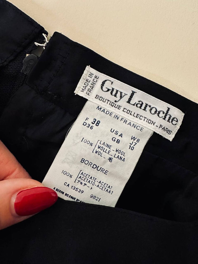 Gonna tulip nera in rasato di lana con riporti in raso “Guy Laroche”