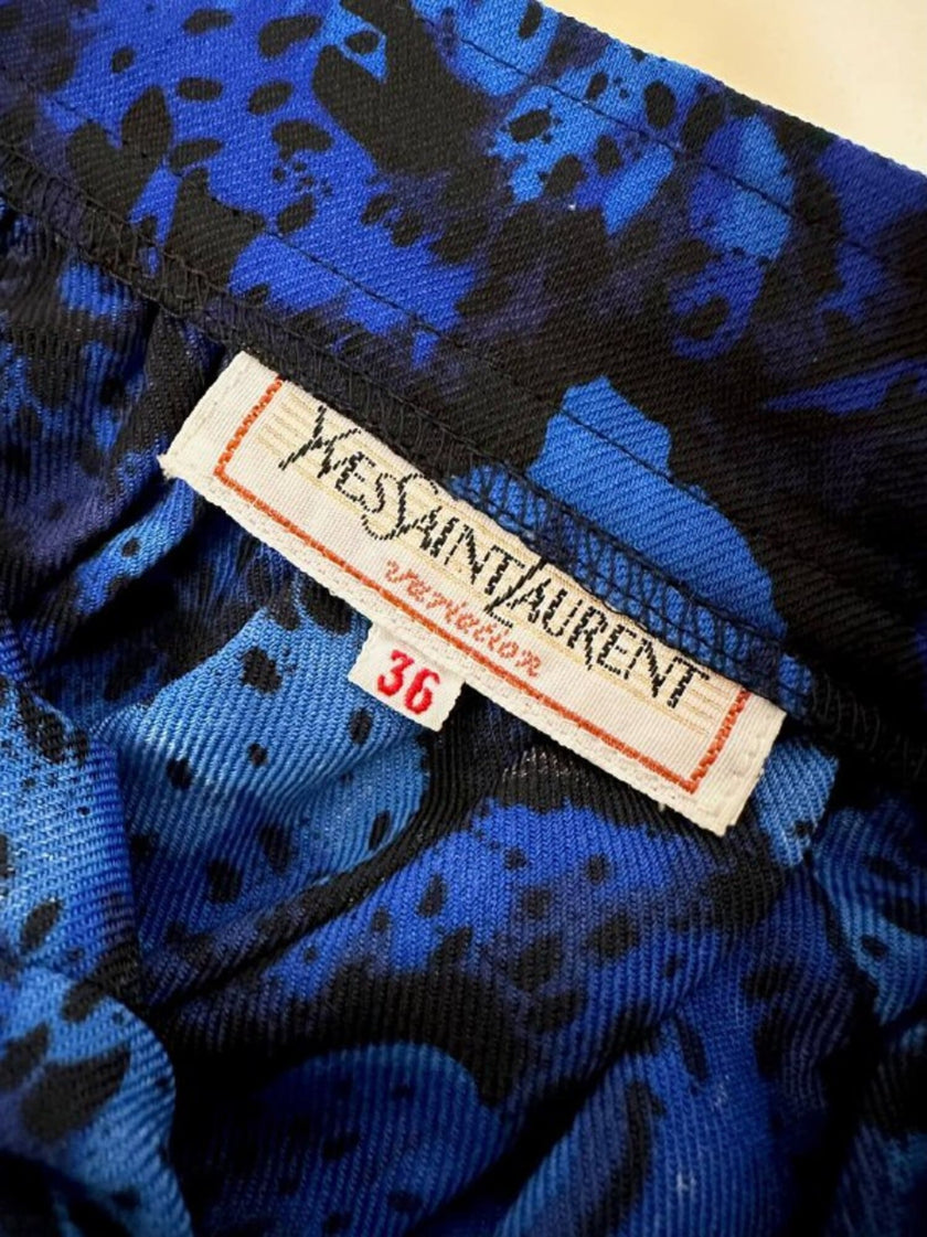 Gonna a ruota Yves Saint Laurent Variation in lana blu elettrico con fantasia floreale nera