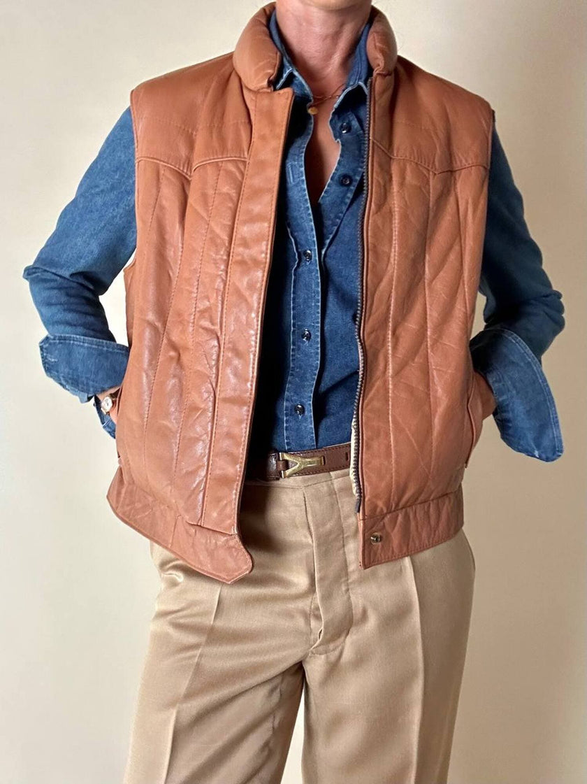 Gilet in pelle Frye color cuoio con impunture verticali