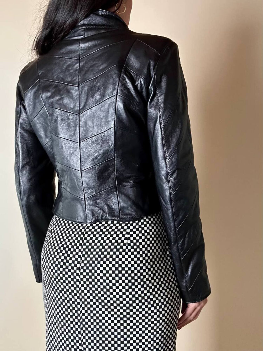 Schwarze Lederjacke in Ton-in-Ton-Patchwork-Verarbeitung „Ilaria F.“