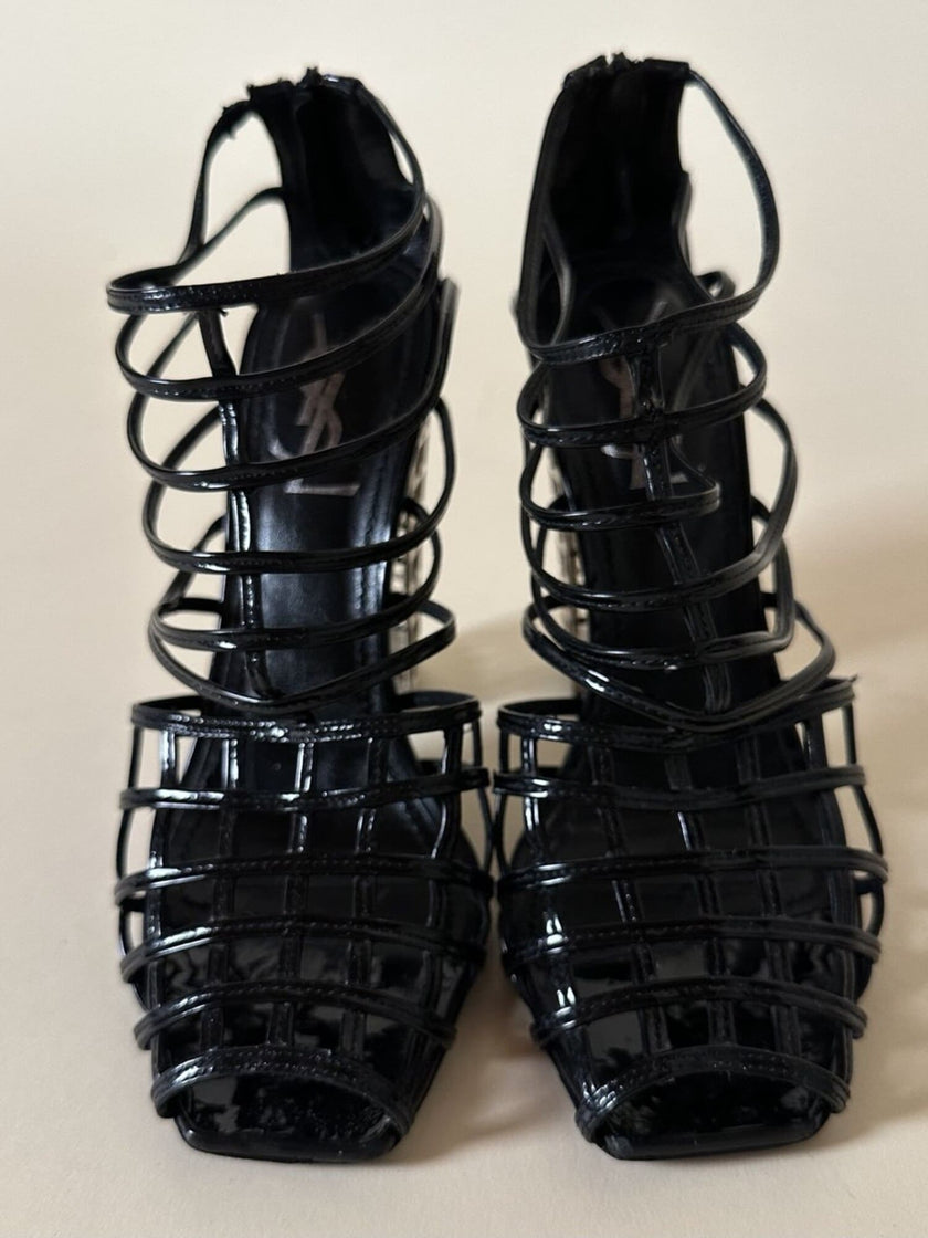 Sandali Cage Yves Saint Laurent in Vernice Nera con Tacco Scultura – SS 2009