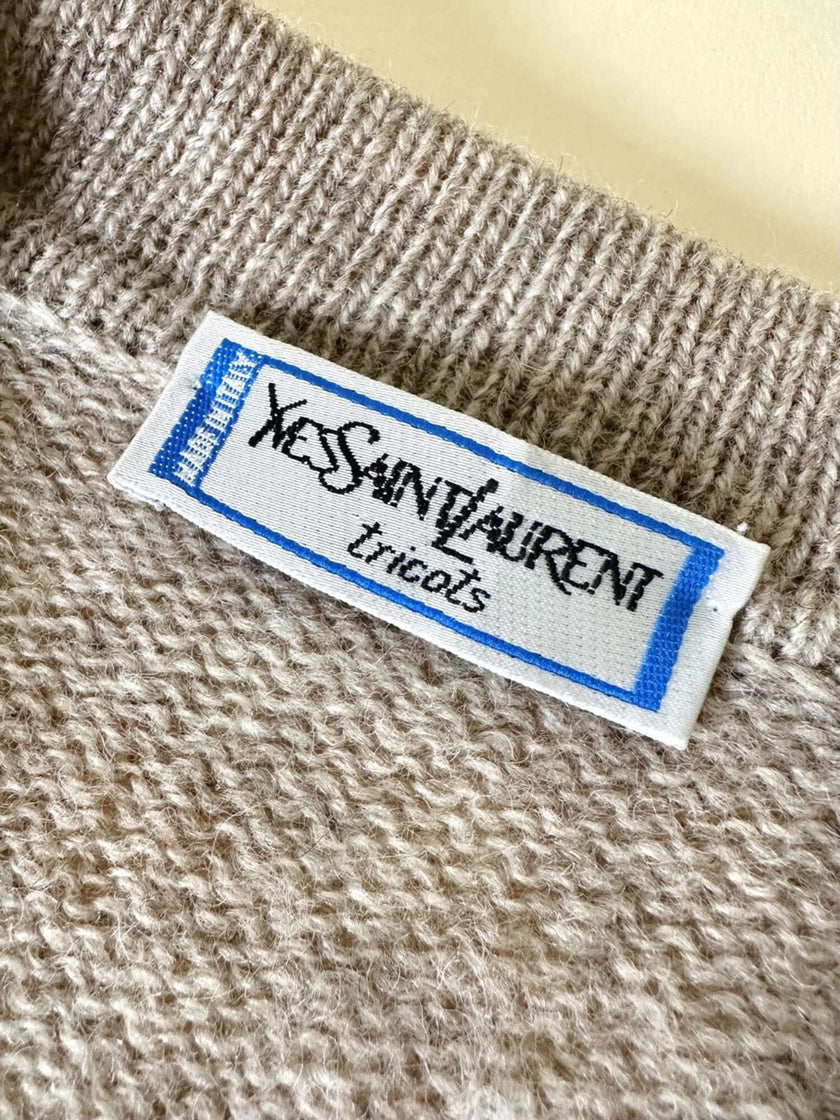 Cardigan Yves Saint Laurent vintage in lana beige con bottoni berlebeck