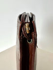 Borsa bandoulière vintage Fendi in pelle marrone mogano con logo a rilievo