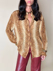 Camicia Laurèl in seta fantasia pitone nei toni del crema e marrone chiaro