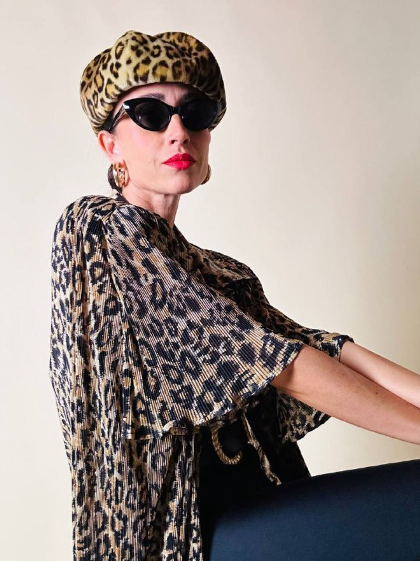 Basco in peluche leopardato “La maison de la fausse fourrure Paris”