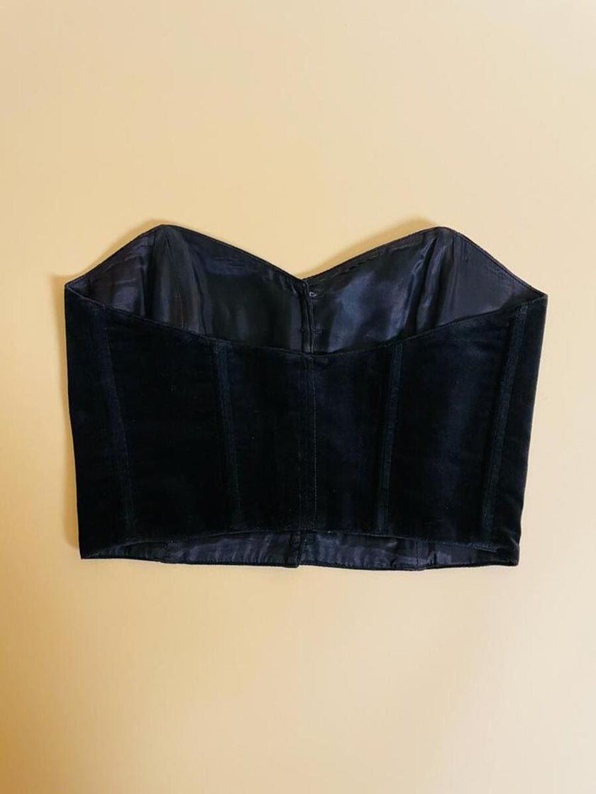 Bustier in velluto nero con scollo a cuore