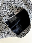Minigonna vintage Laura Prisco in pelle bianca stampa pitone nei toni del nero e grigio