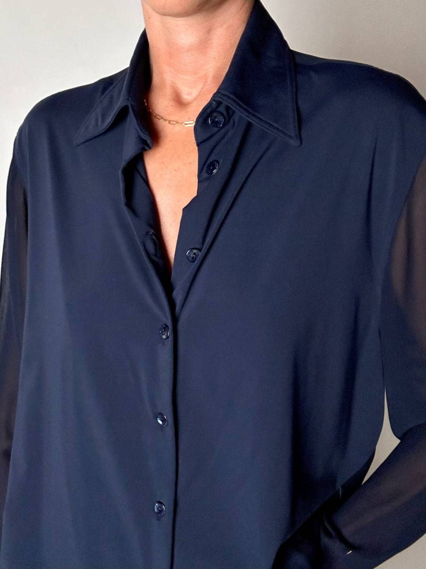 Camicia vintage Fendi Jeans blu navy con dettagli in crepe chiffon e bottoni in madreperla