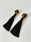 Maxi orecchini a clip con nappe couture nere e dettagli dorati