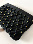 Pochette vintage Rodo in raso nero lavorato a rete con nappa couture e tracolla in catena