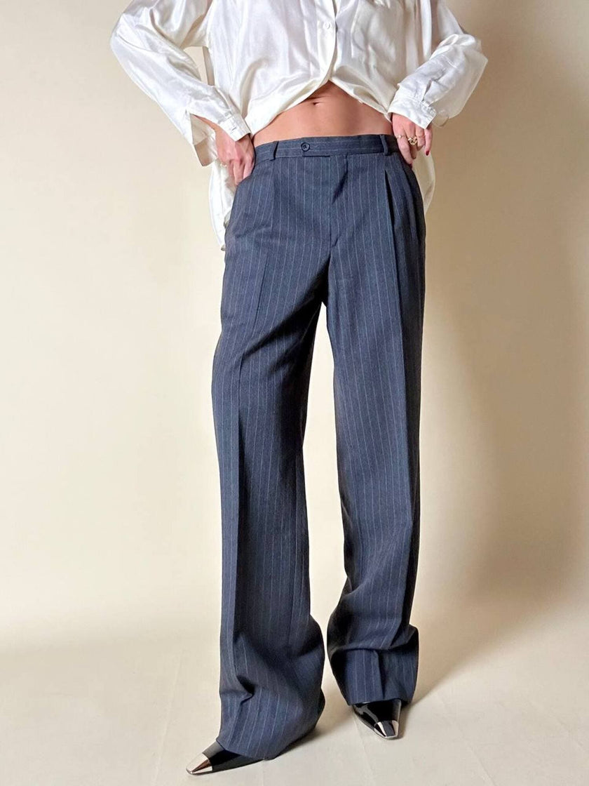 Tailleur gessato in lana grigio antracite “Yves Saint Laurent”