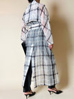 Trench lungo in organza di seta bianca operata con maxi bottoni neri “Emporio Armani”
