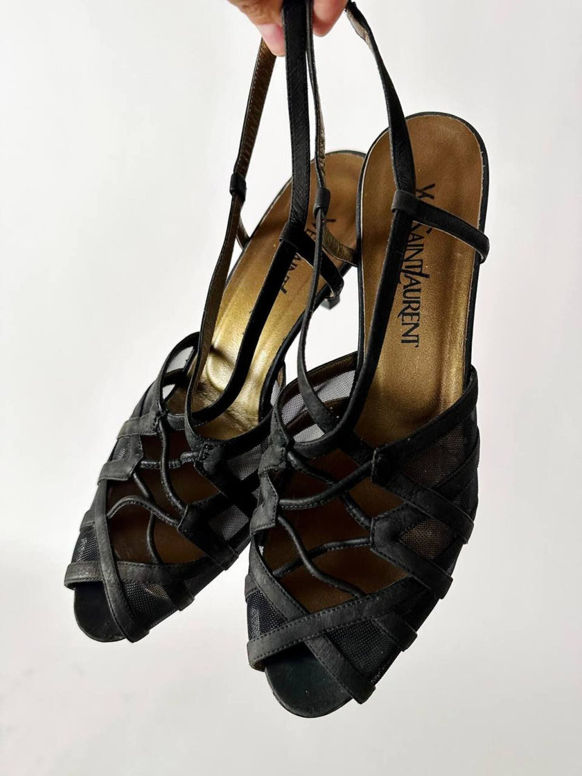 Sandali vintage Yves Saint Laurent in rete mesh nera e nabuk