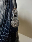 Vintage Versace Tasche aus schwarzem Leder mit Krokodilprägung