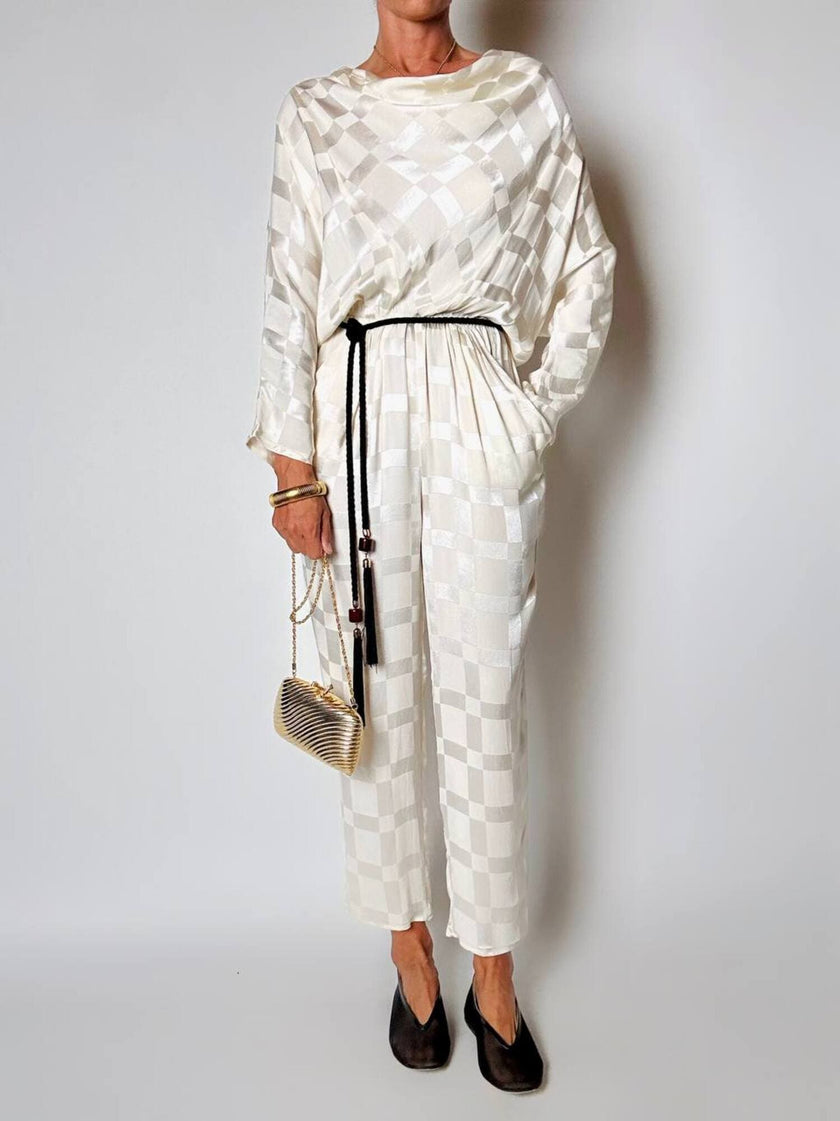 Jumpsuit vintage Spengler Mode in viscosa jacquard avorio con scollo drappeggiato