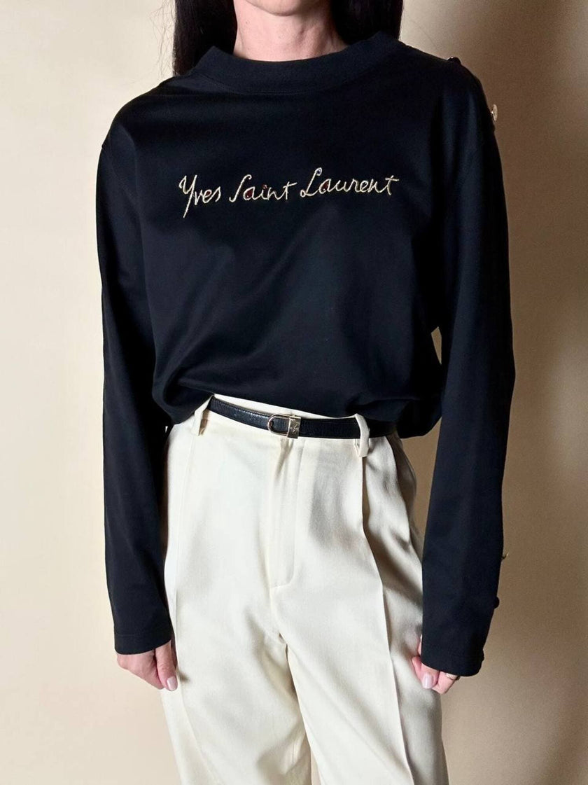 Maglia vintage Yves Saint Laurent in cotone nero con firma ricamata e bottoni dorati