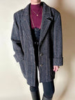 Manteau-blazer Yves Saint Laurent en tweed avec boutons bijoux logotés