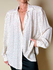 Camicia oversize in seta panna a pois rossi e neri “Corylady”