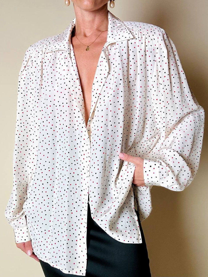 Camicia oversize in seta panna a pois rossi e neri “Corylady”