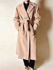 Cappotto vintage Kamaé modello vestaglia in lana e cachemire cammello chiaro