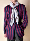Blazer a righe verticali bordeaux e blu notte con bottoni in metallo laccato Daniel Hechter