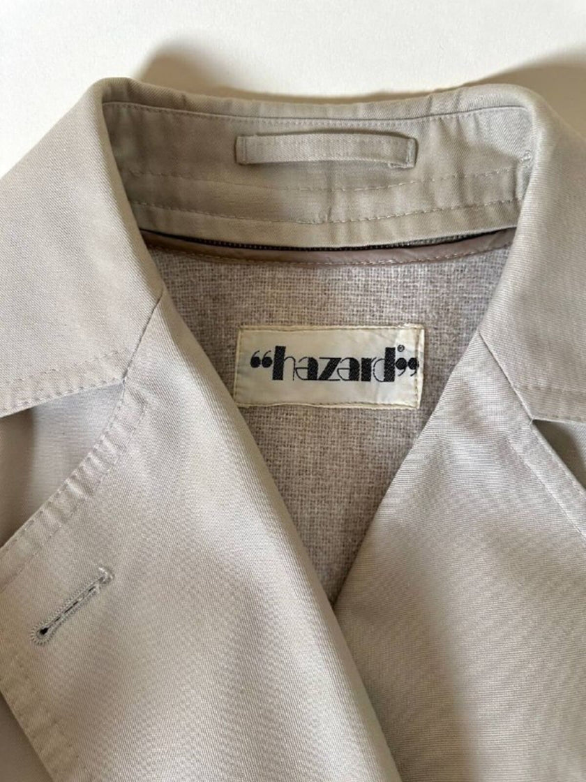 Trench in gabardine color corda con interno in lana rimovibile “Hazard”