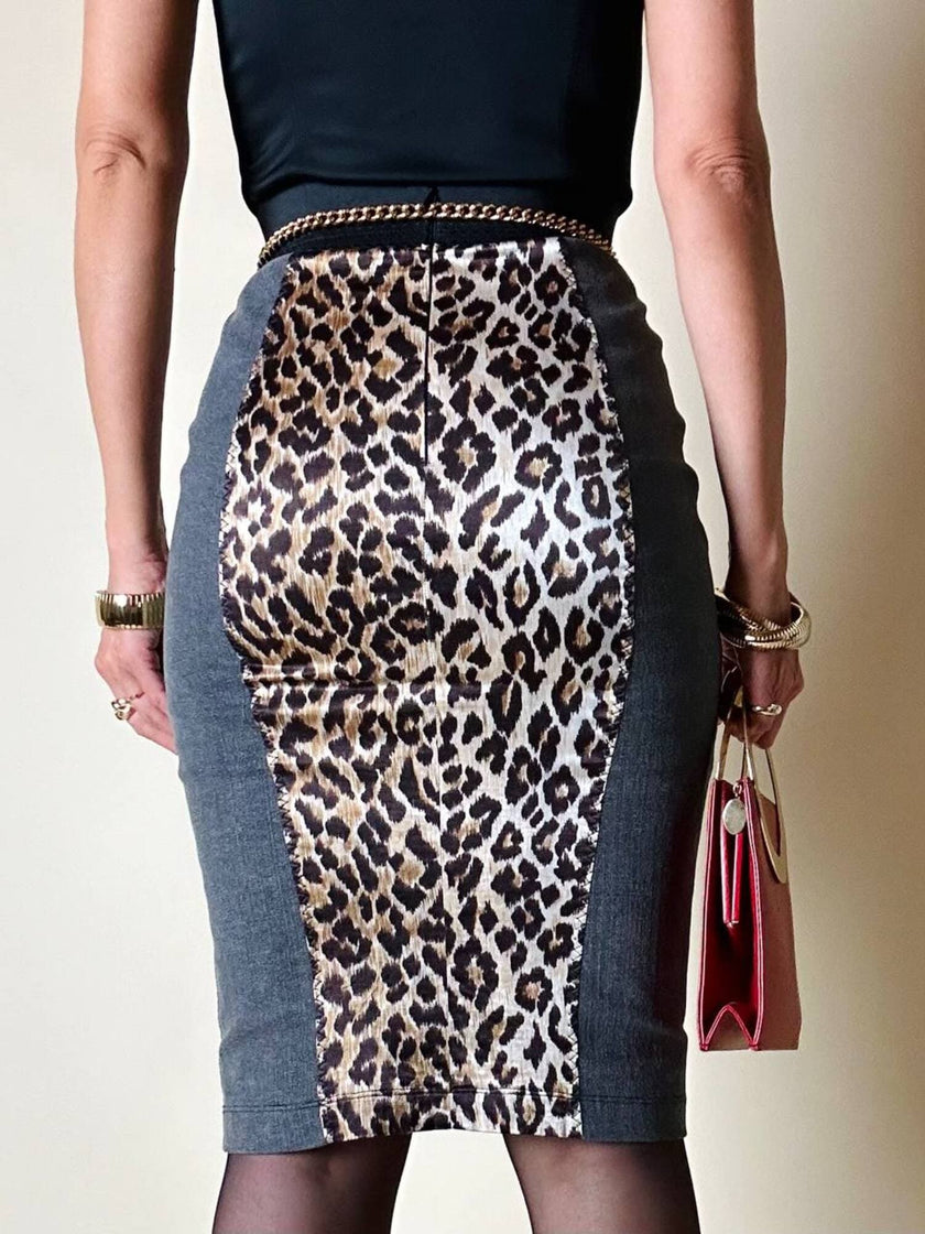 Longuette leopardata con riporti in tela grigia “D&G”