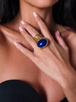 Anello Yves Saint Laurent Arty Ring con cabochon blu effetto Lapislazzuli