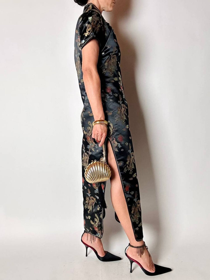 Qipao vintage in raso jacquard nero fantasia orientale con draghi e fenici