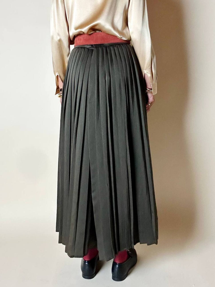 Gonna pantalone plissé Max Mara in satin verde stagno