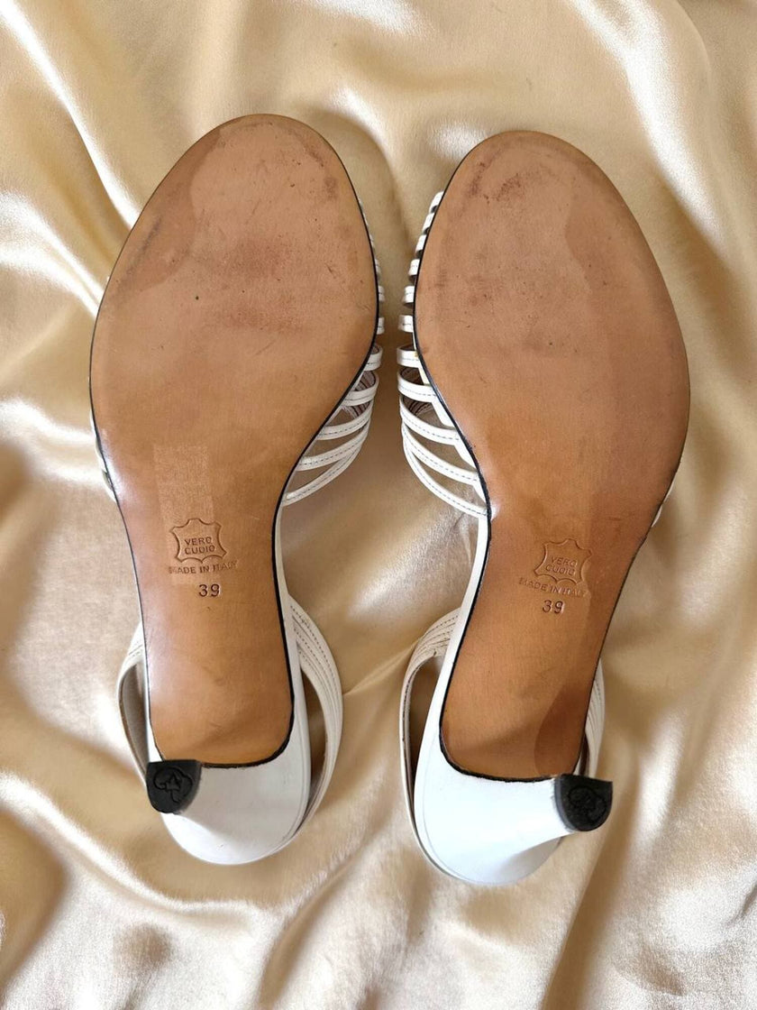 Sandali in pelle bianca con tacco a spillo “Yves Saint Laurent”