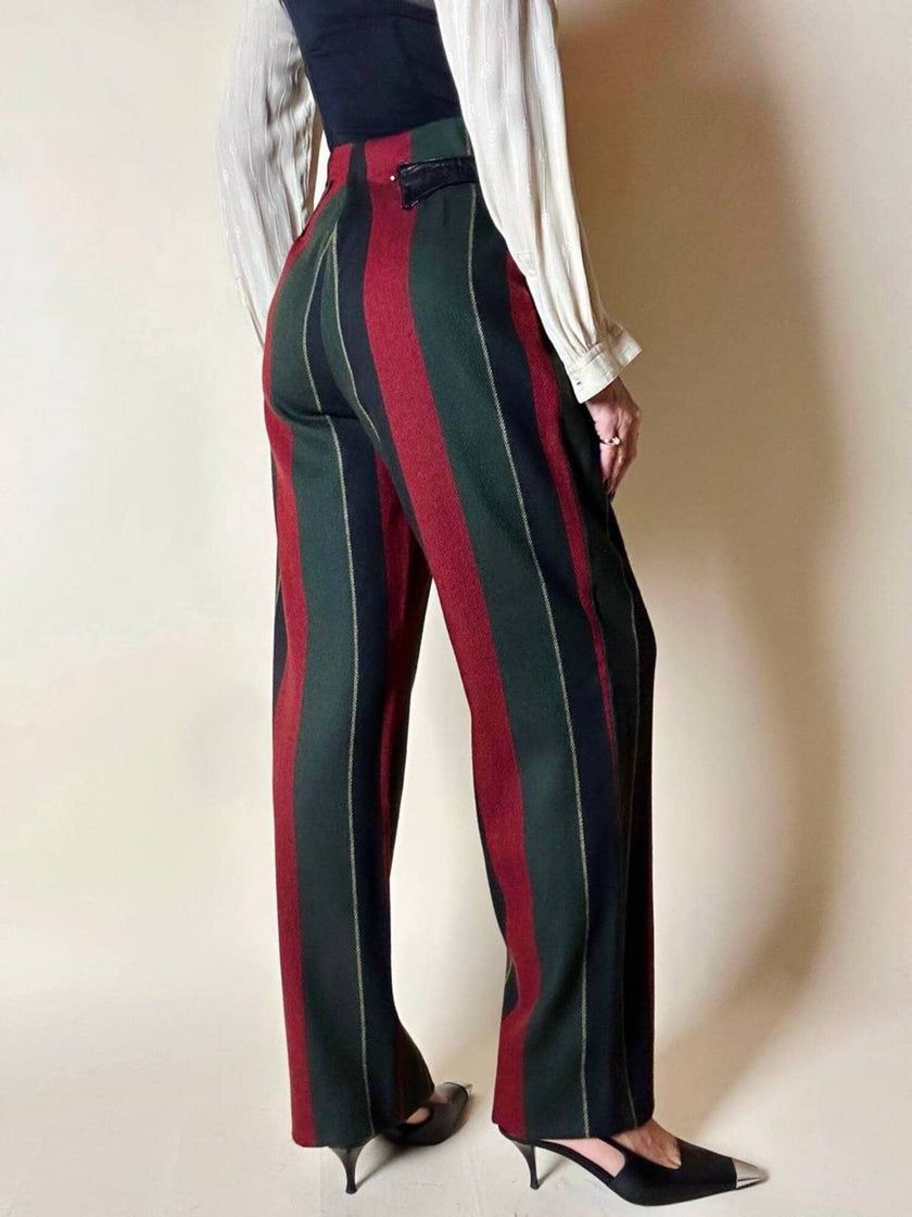 Pantalone a vita alta in lana jacquard a righe verticali con cinturini in pelle nera