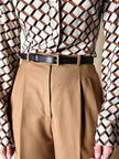 Cintura vintage Fendi in pelle nera con fibbia dorata