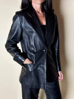 Blazer vintage in pelle nera Elizé Paris sciancrato con bottoni ricoperti in pelle