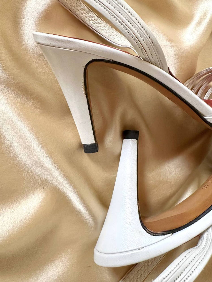 Sandali in pelle bianca con tacco a spillo “Yves Saint Laurent”