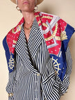 Blazer doppiopetto a righe bianche e blu “Mondí”