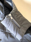 Gilet tecnico imbottito in nylon argento “Fendissime”